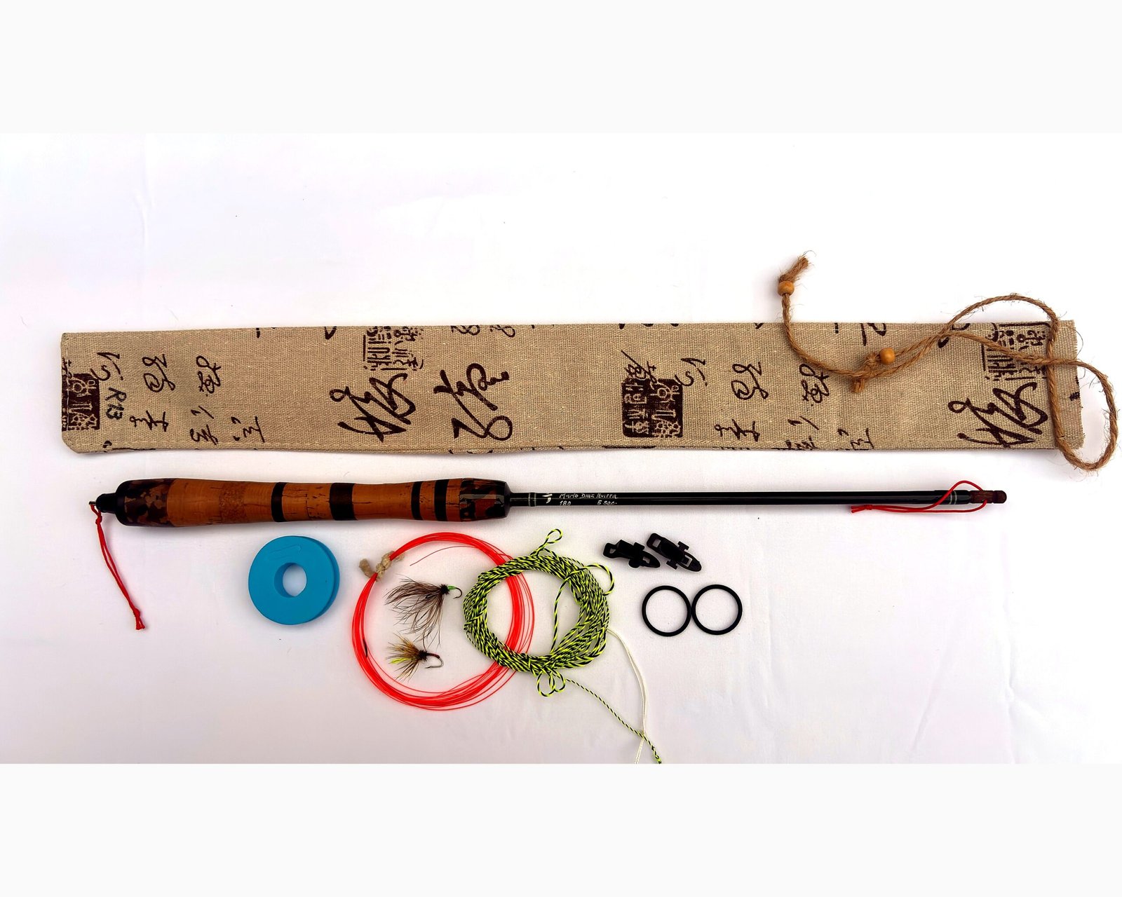 Tenkara R13 fly fishing rod complete kit with cloth case, line, tippet and hand-tied flies